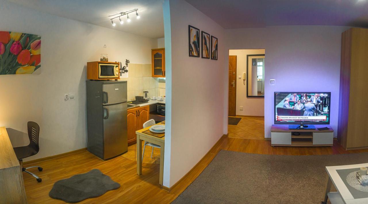 Komfortowy Apartament Belweder 奥尔什丁 外观 照片